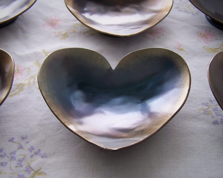 heart bowl 768x614