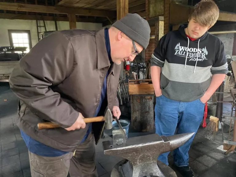 historic zoar village blacksmithing classes01 768x576