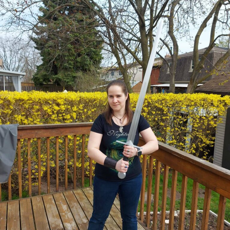 severed winterborn held 768x768