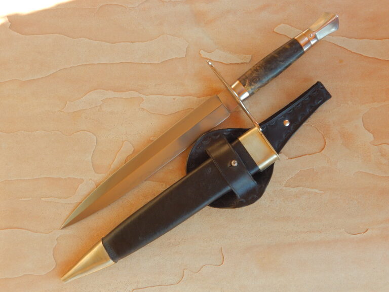 JS Set Dagger w/sheath JS Set Dagger w/sheath