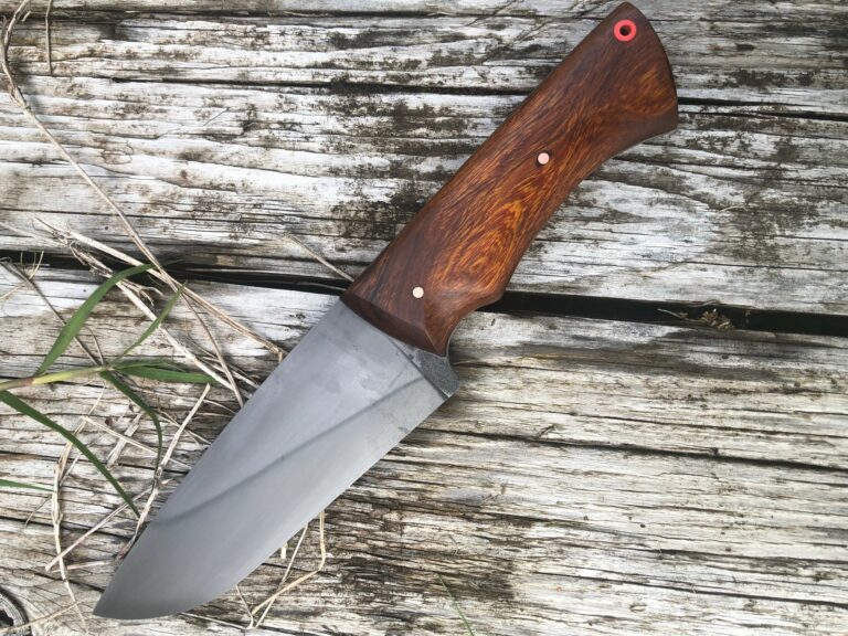 Kyles Knife 768x576